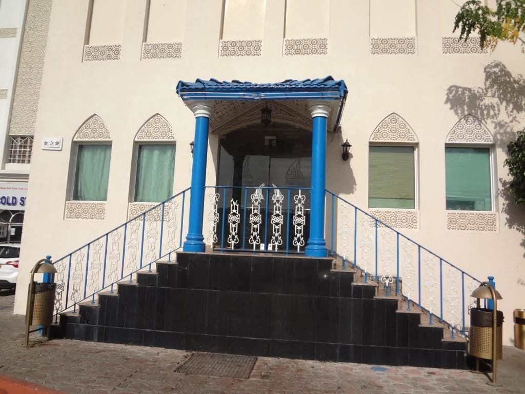 Marina Hotel Mutrah Bagian luar foto